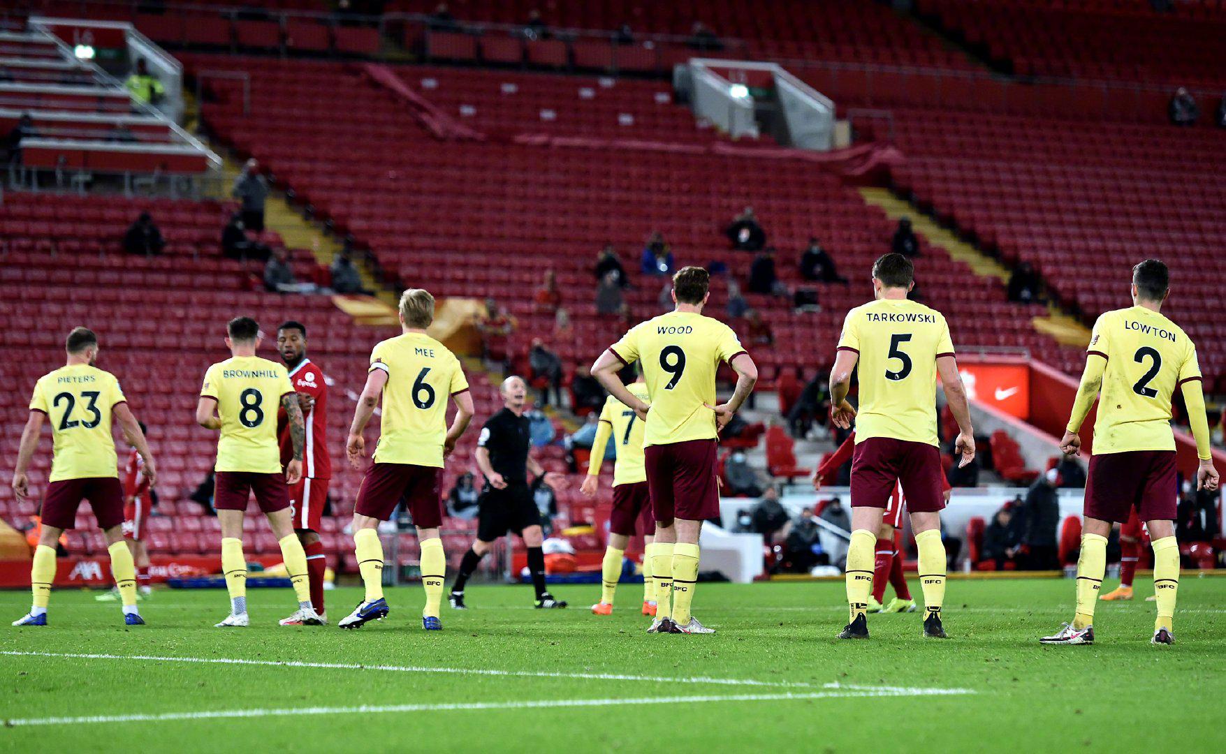 发挥其特定 发挥其特定