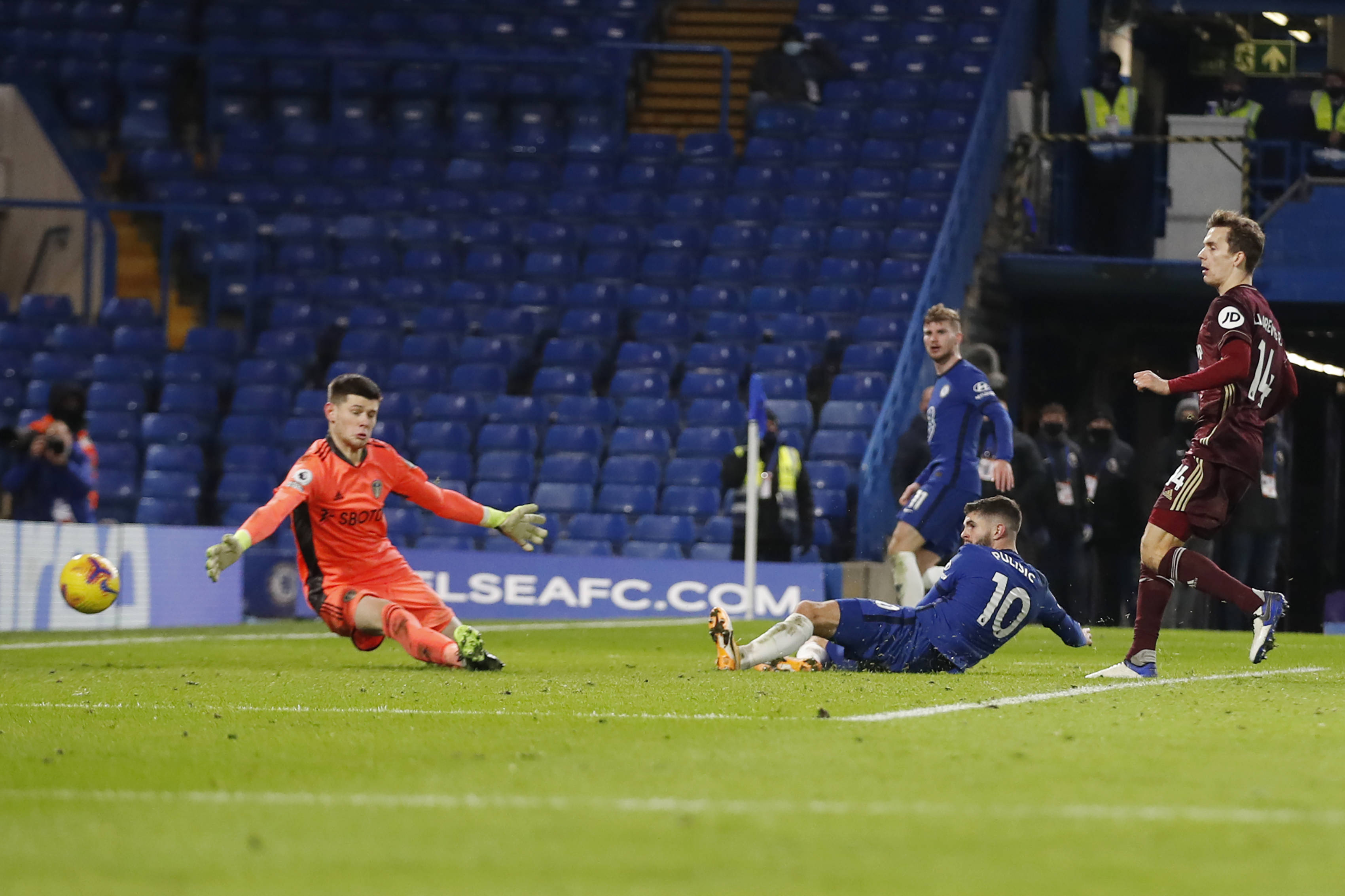 待就是八年 待就是八年