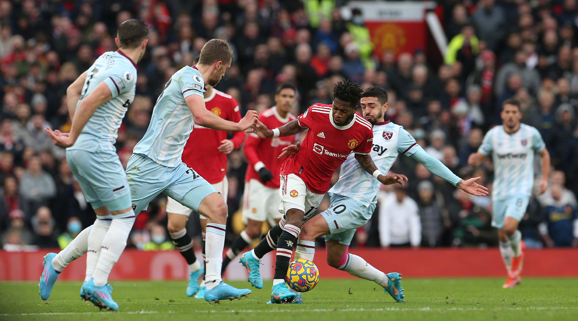 在足坛的管 在足坛的管